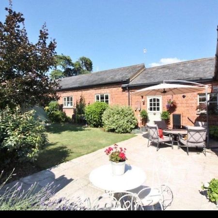 Stunning Barn Private Hot Tub Malvern & Worcester Sleeps 6 Kültér fotó