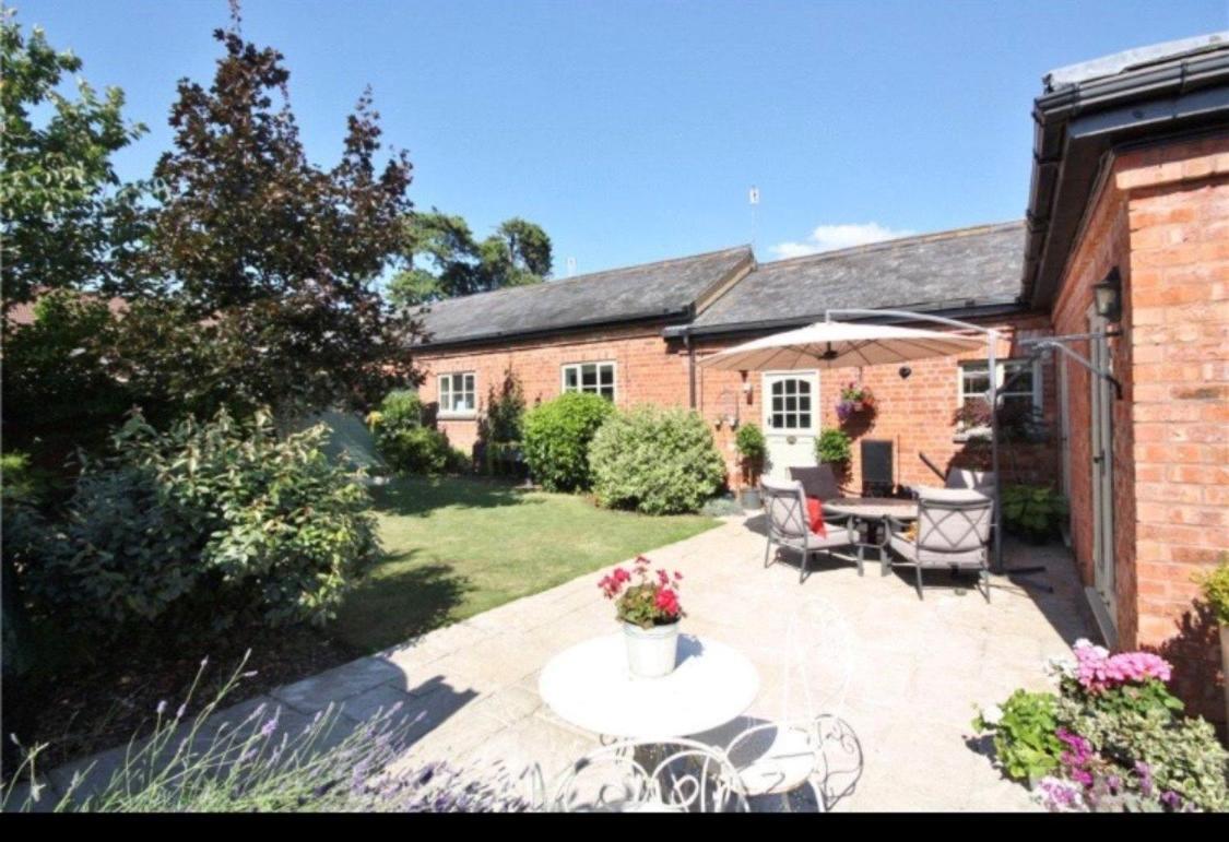 Stunning Barn Private Hot Tub Malvern & Worcester Sleeps 6 Kültér fotó
